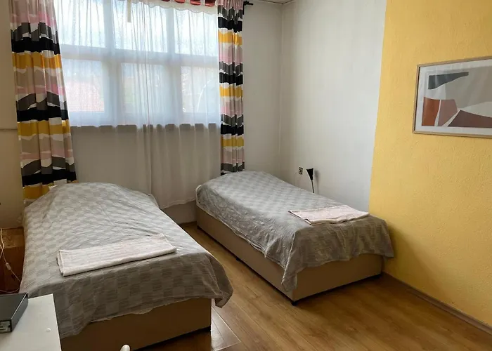 Oleander & 招待所 4*