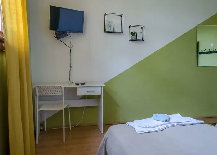 ゲストハウス Oleander & ソフィア